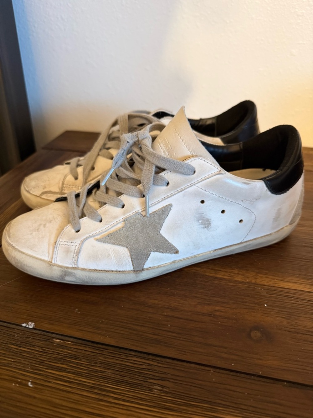 Golden Goose Super Star Sneaker - Picture 3 of 6